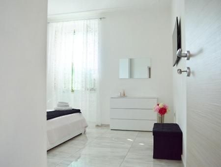 Apartamento La Casa Di Margi Nápoles Exterior foto